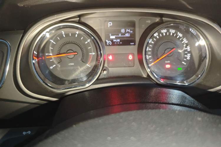 Used Citroen C3-XR 2015 1.6THP Automatic Smart Model
