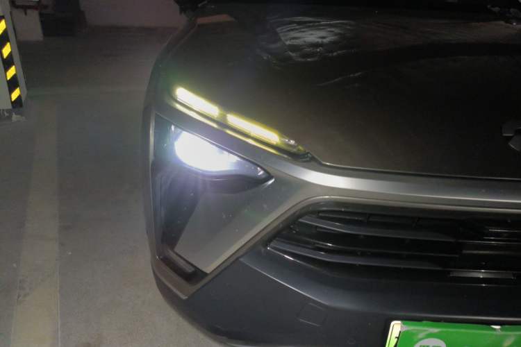 Used Nio ES8 2020 415 km Range 6-Seater Version
