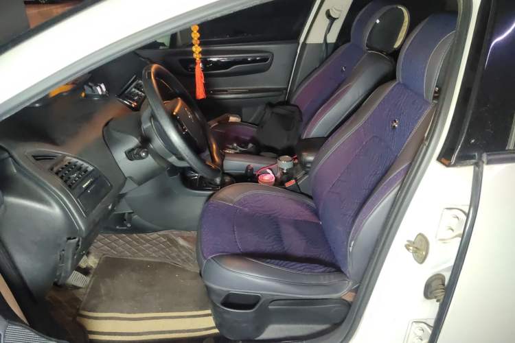 Used Citroen C-Quatre 2013 1.6L Manual Prestige CNG Model Left Front Seat