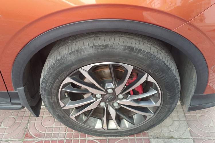 Used Geely Auto Coolray 2019 Sport Version 260T DCT Battle China VI Standard Right Front Wheel Hub