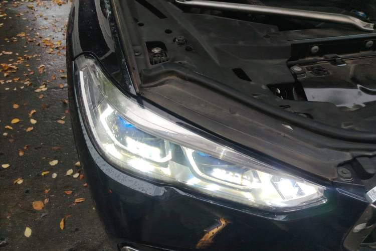 Used BMW X5 2022 xDrive 30Li Luxury M Sport Package