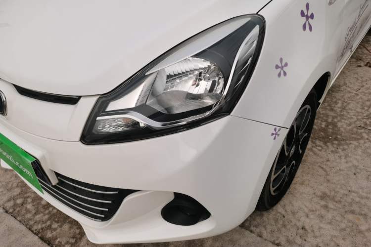 Used CHANGAN Benni 2015 1.4L IMT Luxury Model China IV
