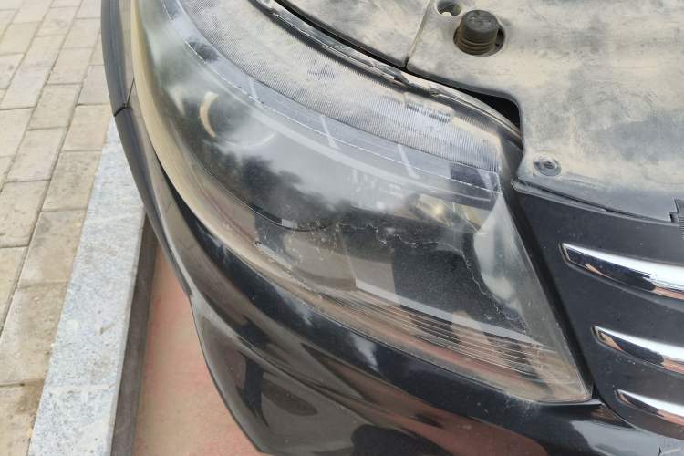 Used FORTHING Joyear X5 2013 1.6L Manual Luxury Model China IV Standard Right Front Headlight