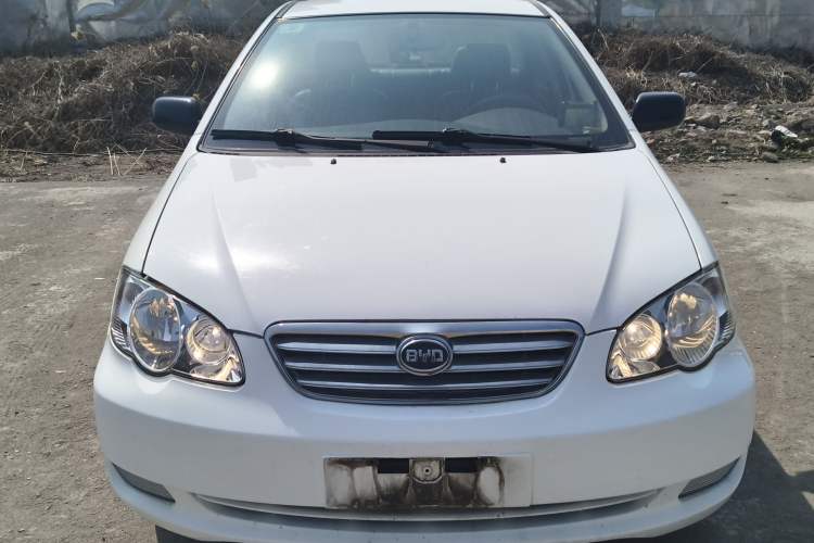 Used BYD F3 2012 Energy-Saving Model 1.5L Manual Comfort Version
