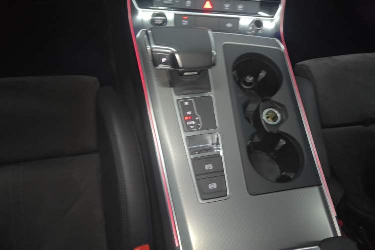 Used Audi A6 2021 Avant Avant-garde 45 TFSI Prestige Dynamic Edition
