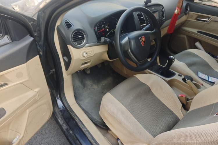 Used Roewe 350 2014 1.5L Manual Xunchi Edition
