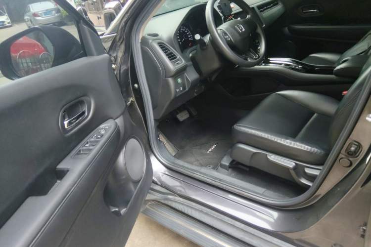 Used Honda Vezel 2017 1.5L CVT 2WD Comfort Model