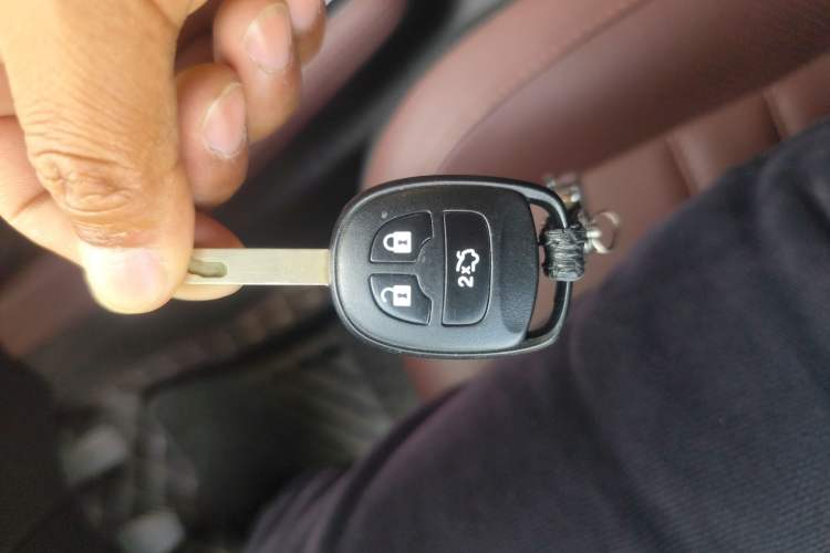 Used CHANGAN Lingxuan 2017 1.6L Manual Happiness Edition Vehicle Key