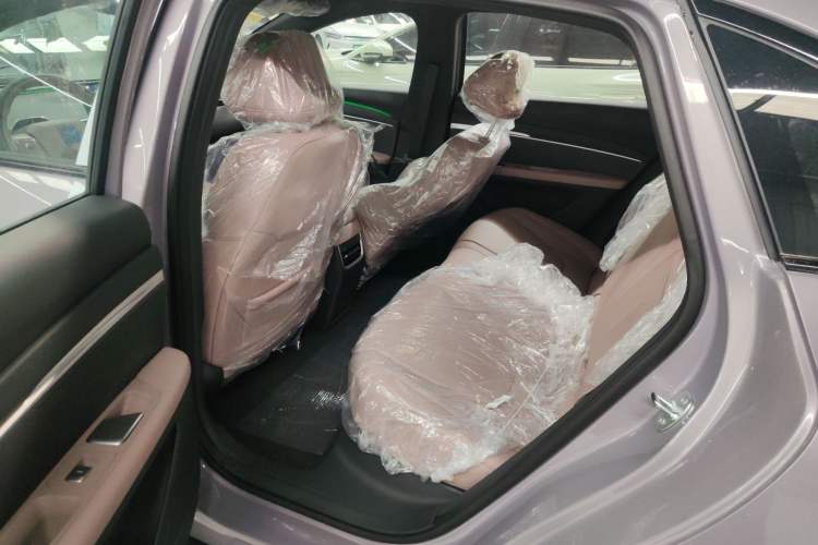 Used XPeng MONA M03 2025 620 Ultra-Long Range Plus
