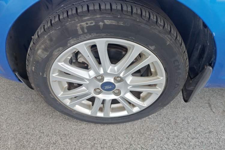 Used Ford Fiesta 2013 Hatchback 1.5L Automatic Fashion Edition