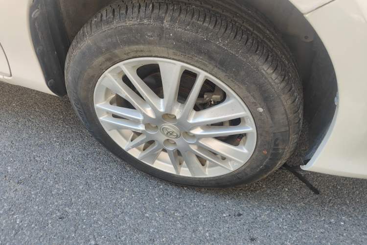 Used Toyota Vios 2015 1.5L Automatic Smart Star Edition Right Front Wheel Hub