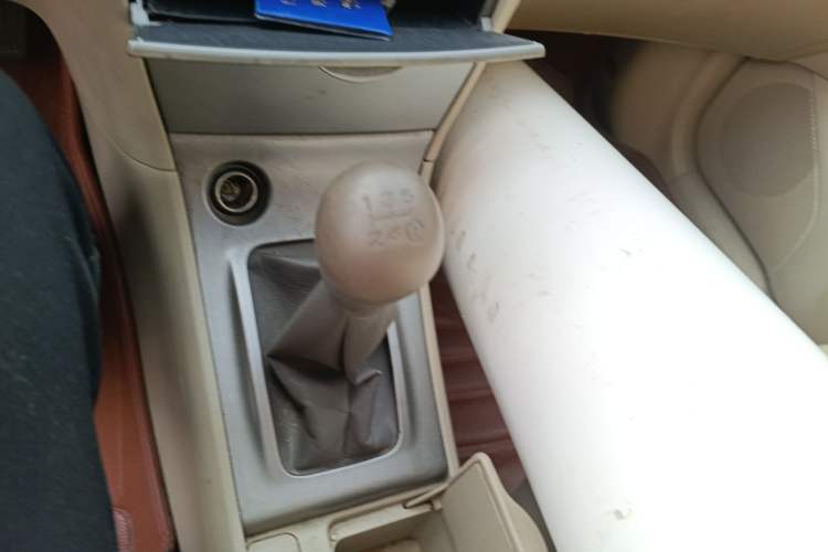 Used Toyota Corolla EX 2010 1.6L Manual Luxury Edition