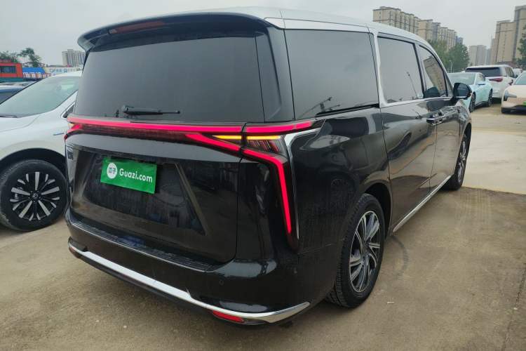 Used SAIC MAXUS G90 2022 2.0T Interstellar Six-Seater Edition
