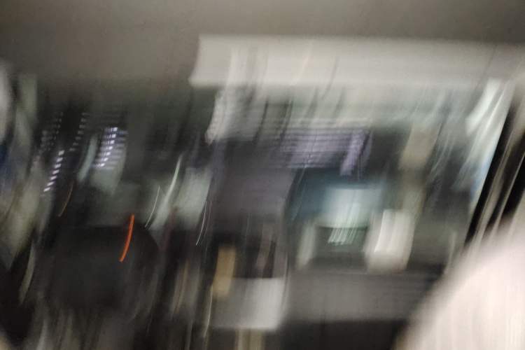 Used Jinbei Hiace 2016 2.0L Express Series Standard Version V19
