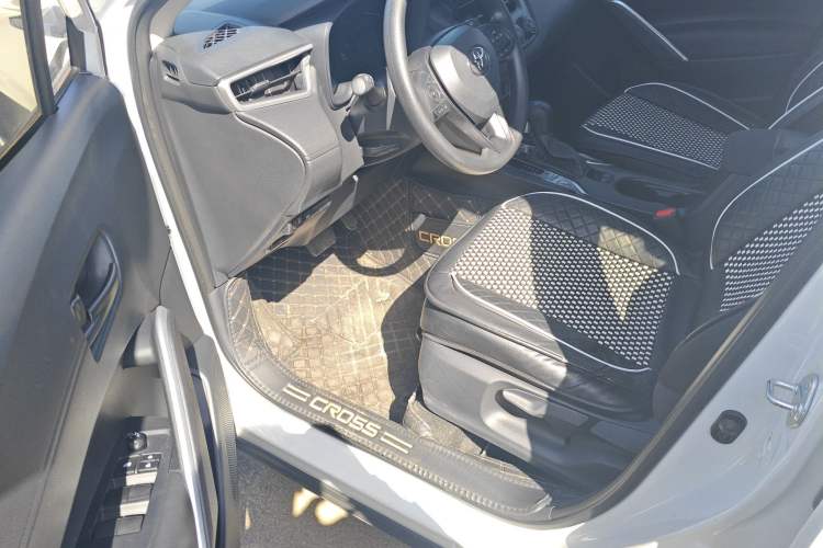 Used Toyota Corolla Cross 2023 2.0L Pioneer Edition Driver Seat