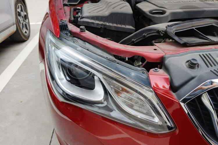 Used Buick GT 2015 15N Automatic Elite Version
