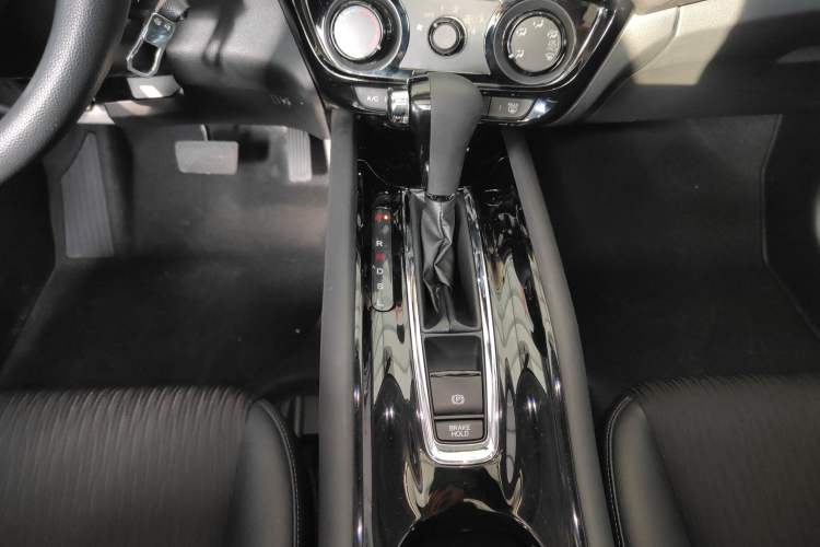 Used Honda Vezel 2020 1.5L CVT Pioneer Edition