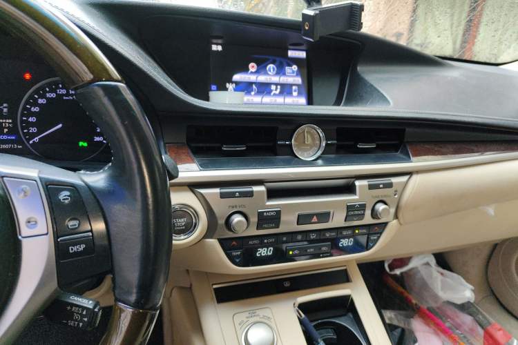 Used Lexus ES 2013 250 Elegant Edition