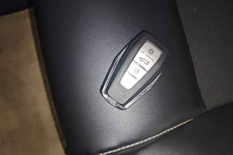 Used Geely Auto Binray 2021 1.4T CVT Asian Games Edition
