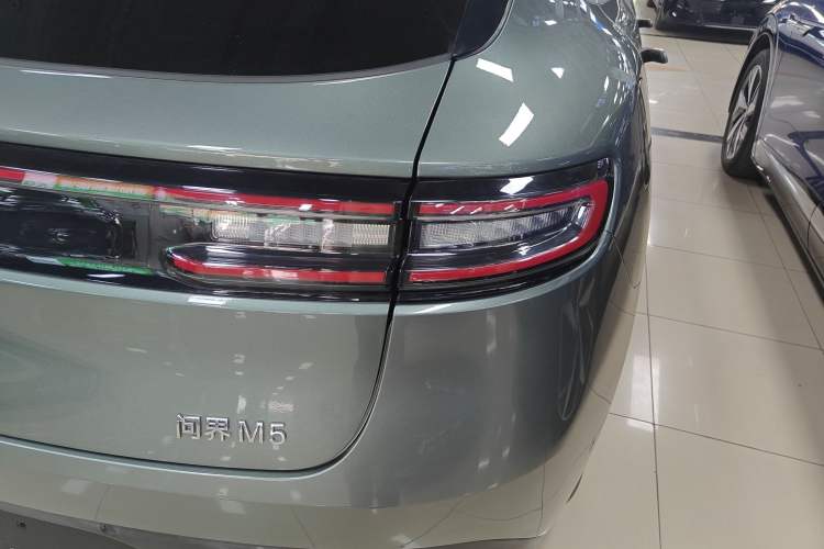 Used Hima AITO M5 2022 Extended-Range Four-Wheel Drive Performance Version Right Rear Taillight