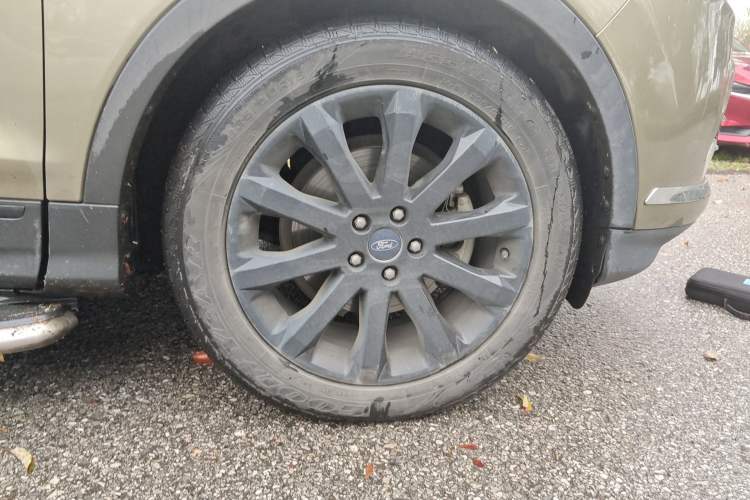 Used Ford Kuga 2015 1.5L GTDi Two-Wheel Drive Fashion Edition
