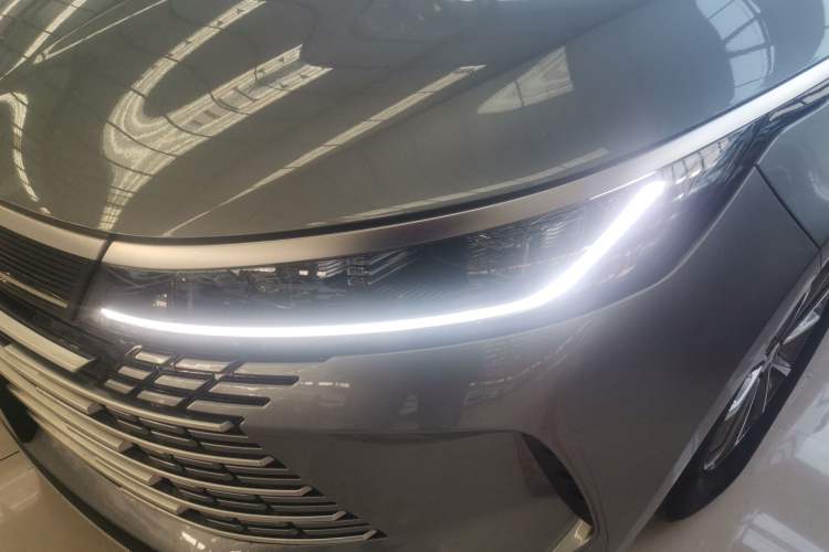 Used BYD Destroyer 05 2024 HONOR Edition DM-i 55KM Luxury Model
