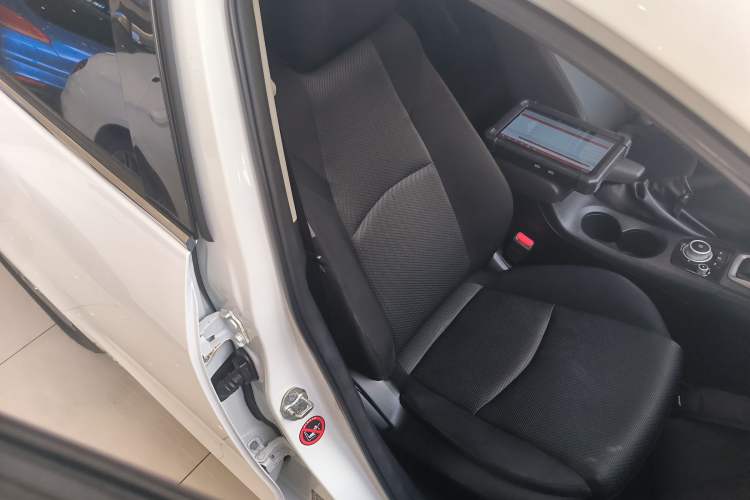 Used Mazda Mazda 3 Axela 2017 Sedan 1.5L Automatic Comfort Model Emission Standard China V