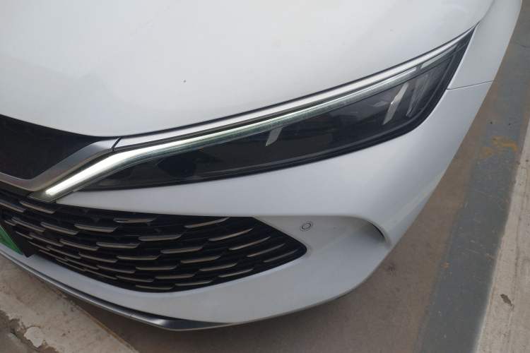 Used BYD Qin L 2025 DM-i Smart Drive 120KM Superior Model Left Front Headlight