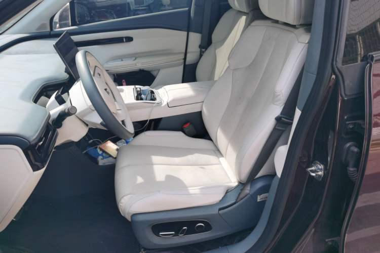 Used Hyptec HT 2023 670 Rear-Drive Ultra-High-Voltage NDA Version