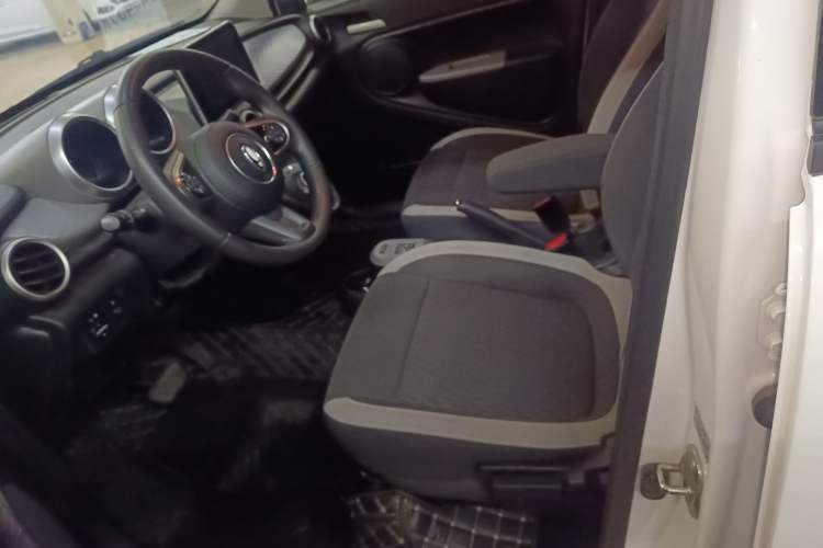 Used ORA Black Cat 2022 301km Base Version Ternary Lithium