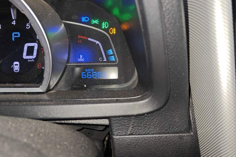 Used Luxgen U6 SUV 2018 1.8T Classic Comfort Edition Odometer Close Up