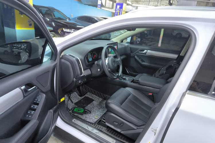 Used BYD Tang 2019 2.0T Automatic SmartConnect Prestige 7-Seater China VI Standard
