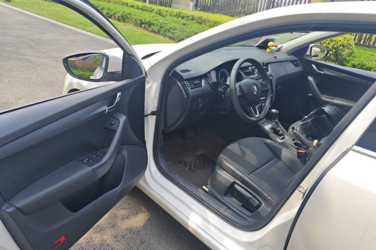 Used Skoda Octavia 2022 1.5L Automatic Comfort Edition