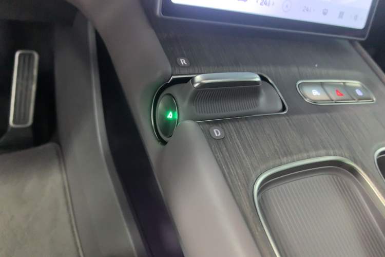 Used Nio ET7 2024 75 kWh Executive Signature Edition
