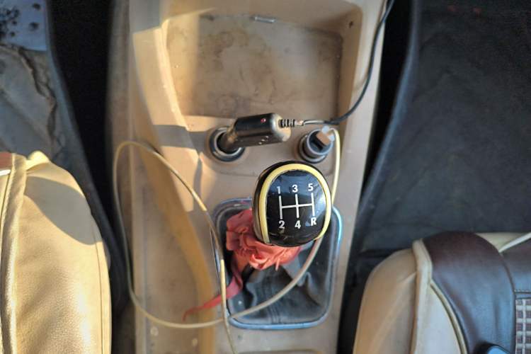 Used Wuling Hongguang 2013 1.5L S Comfort Model
