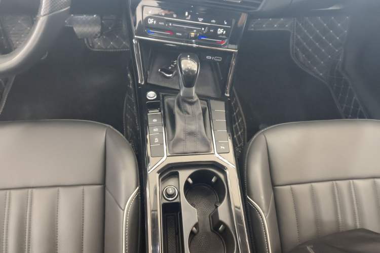 Used Volkswagen Passat 2022 330TSI Starry Elite Edition