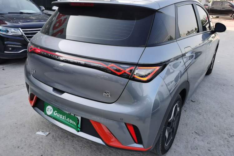 Used BYD Dolphin 2021 405 km Fashion Edition
