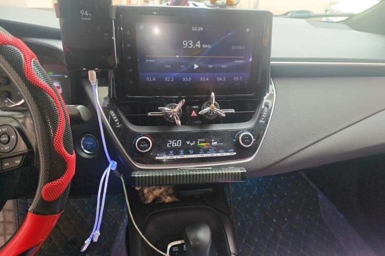 Used Toyota Levin 2019 Dual-Engine 1.8H E-CVT Luxury Edition China VI Standard Audio And AC Panel