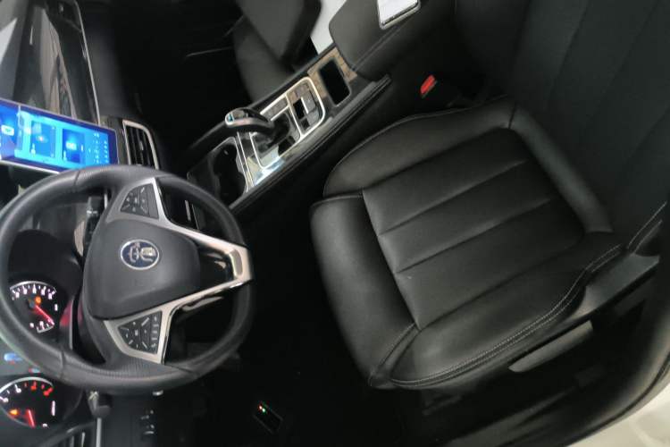 Used BYD Song MAX 2019 1.5T Automatic Smart Connect Ruiyi Sunroof Model 7 Seats China VI Standard
