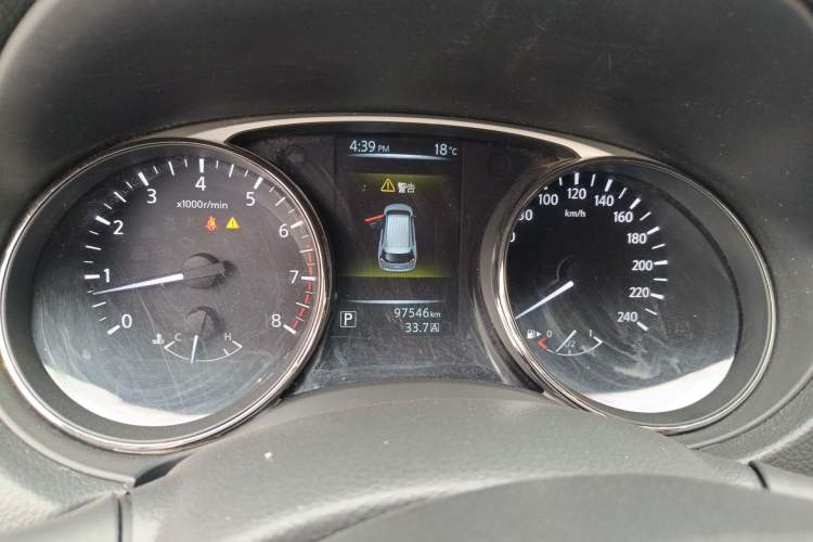 Used Nissan X-Trail 2015 2.0L CVT Comfort MAX Edition 2WD Instrument Cluster