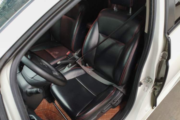 Used Honda Fit 2016 1.5L LXS CVT Comfort Sunroof Version Left Front Seat