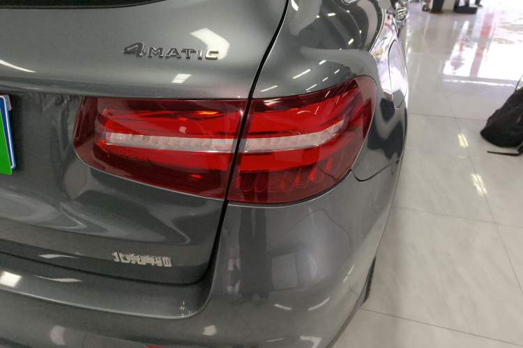 Used Mercedes-Benz GLC 2019 GLC 260 L 4MATIC Dynamic Model
