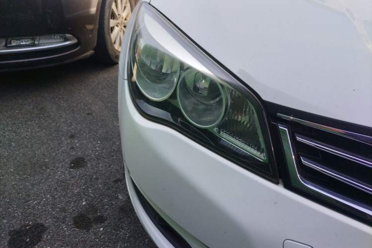 Used Roewe 350 2015 1.5L Manual Luxury Sunroof Edition