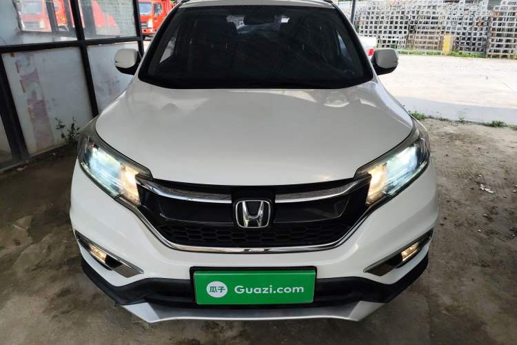 Used Honda CR-V 2016 2.0L Two-Wheel Drive Classic Edition Front