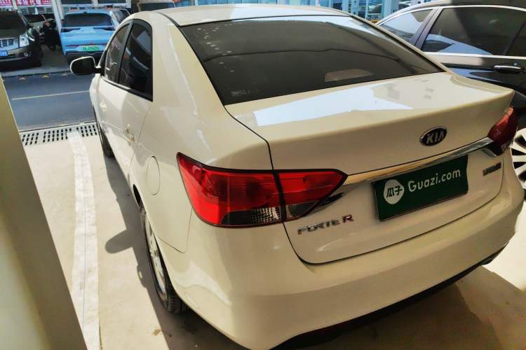 Used Kia Forte 2014 1.6L MT GL