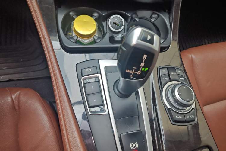 Used BMW 5 Series 2012 530i Sport Touring
