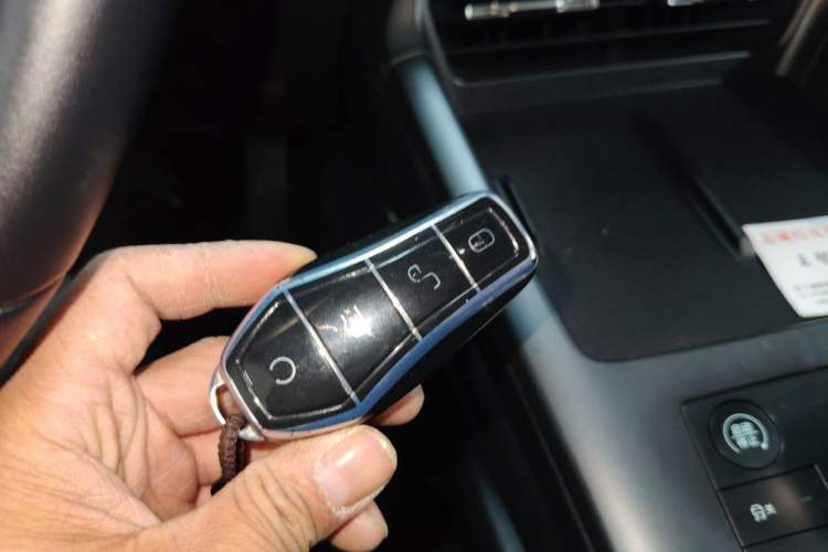 Used BYD Qin PLUS 2025 DM-i Smart Drive 55KM Leading Model
