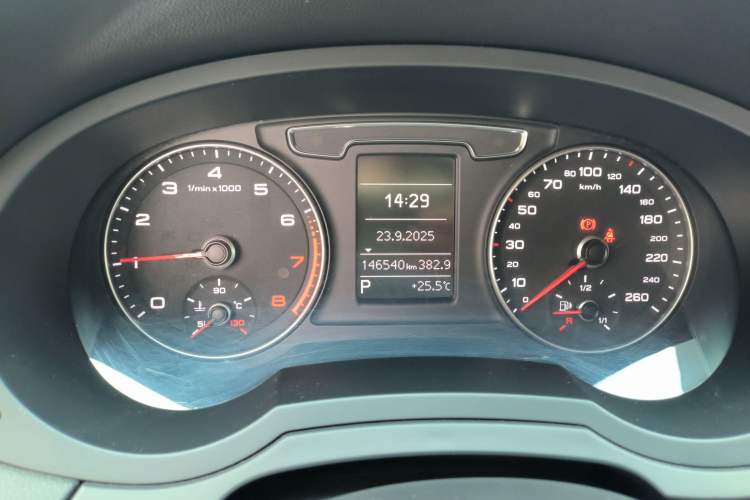 Used Audi Q3 2016 35 TFSI quattro all-wheel-drive style model