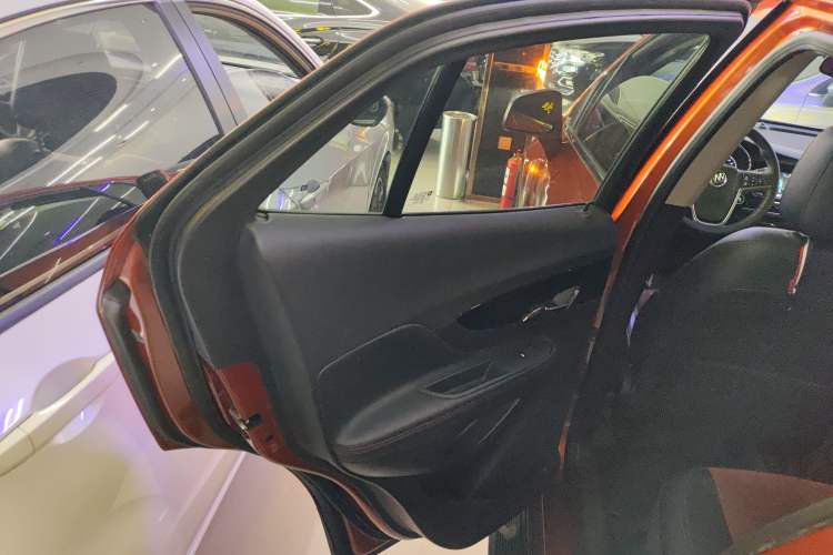 Used Buick Encore 2016 18T Automatic Two-Wheel Drive Urban Elite Model