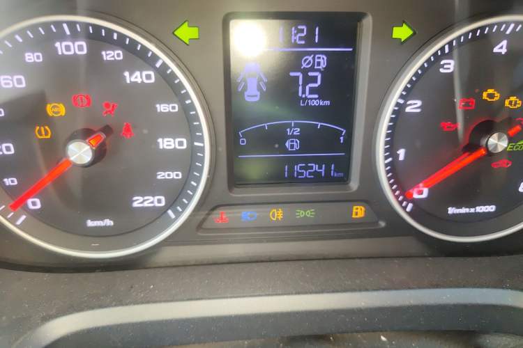 Used Roewe 360 2018 PLUS 1.5L Manual Luxury Edition
